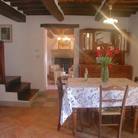 Ferienhaus Spacious In With Swimming Pool Cortona